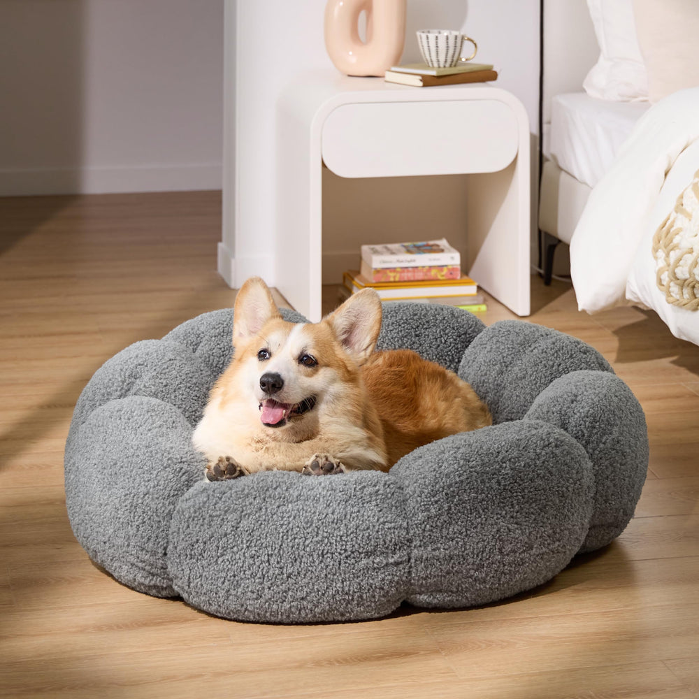 LE SURE Lesure calming large dog bed styled in grey fits any room setup.