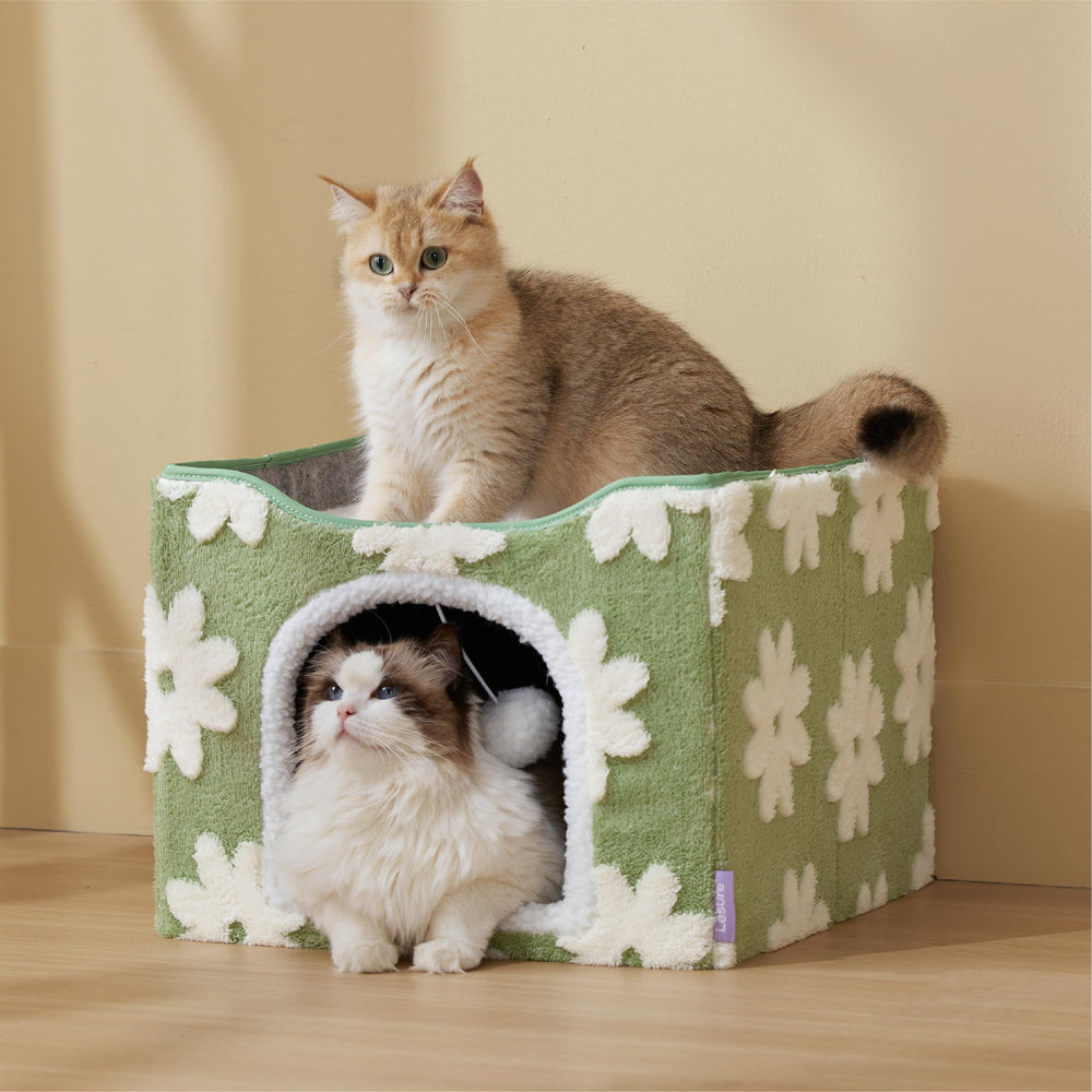 LE SURE Lesure removable cushion with washable cover for easy cleaning.