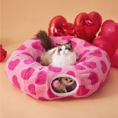 LE SURE Lesure cat tunnel bed semi-circle invites naptime and safe exploration.