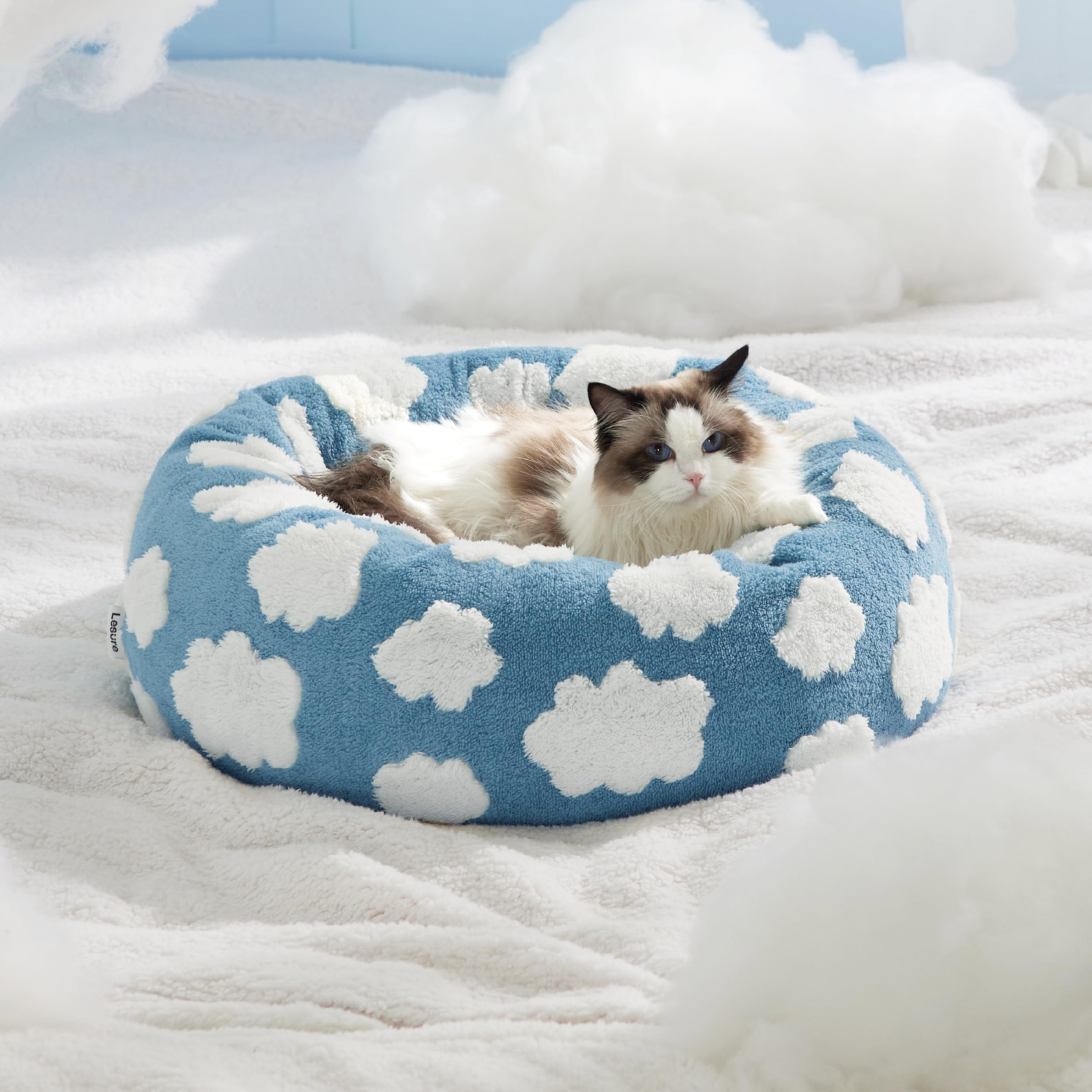 LE SURE donut bed blue close-up of ultra-soft jacquard shaggy plush