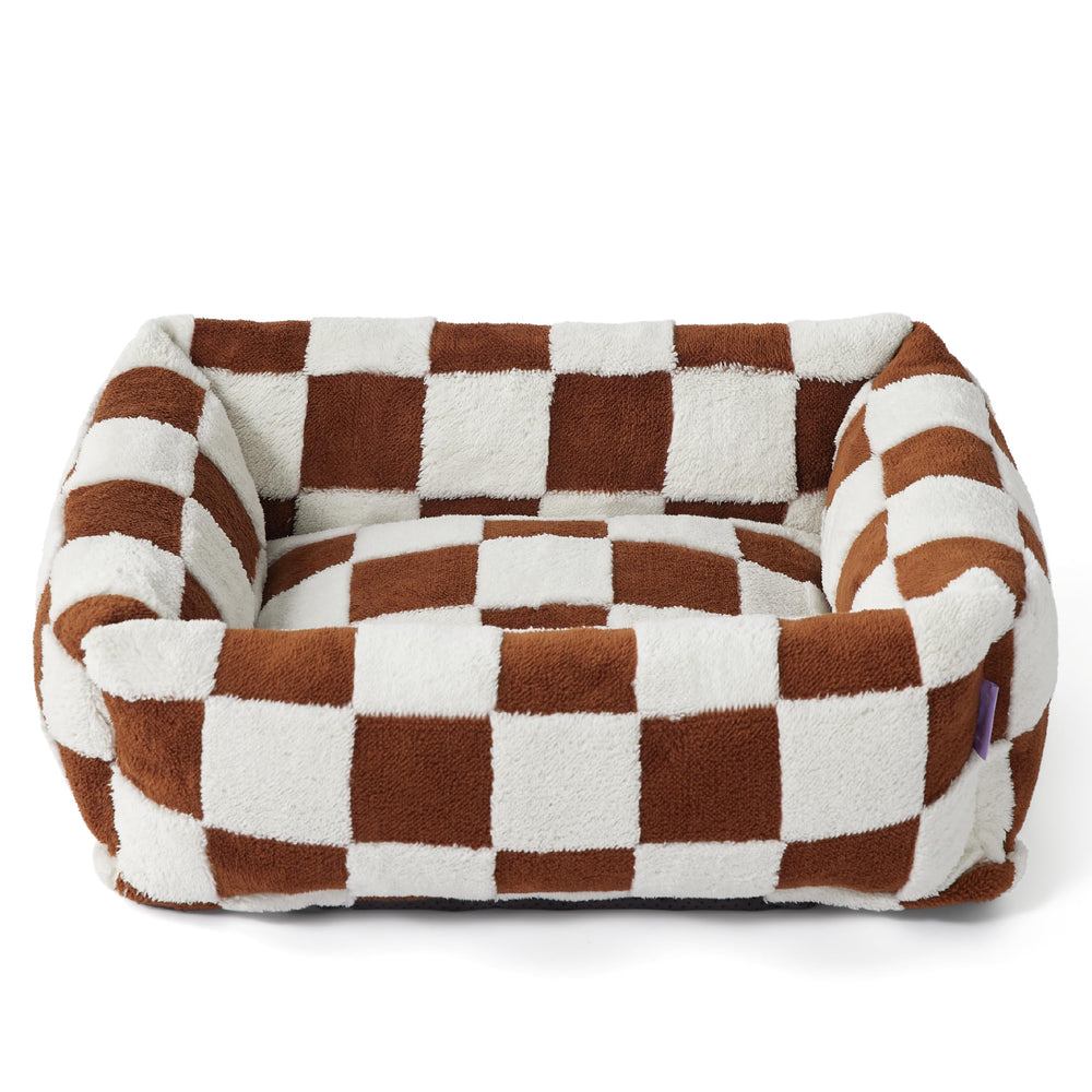 LE SURE small-dog bed in a cozy home setting demonstrates versatile comfort