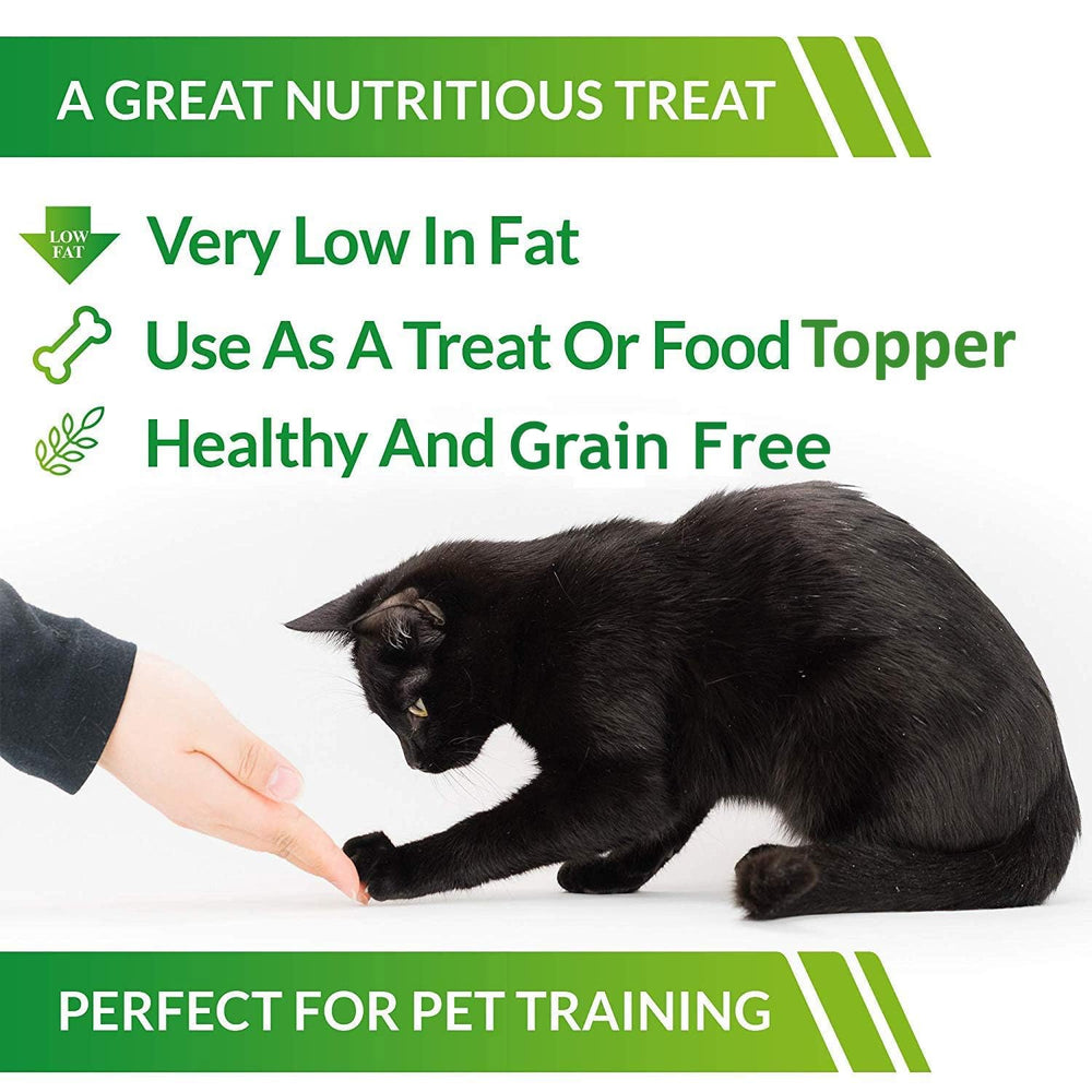 LIFE ESSENTIALS BY CAT-MAN-DOO USA-made packaging helps ensure quality and freshness.