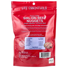 Life Essentials by Cat-Man-Doo beef nuggets closeup—crunchy texture ideal as a training reward.