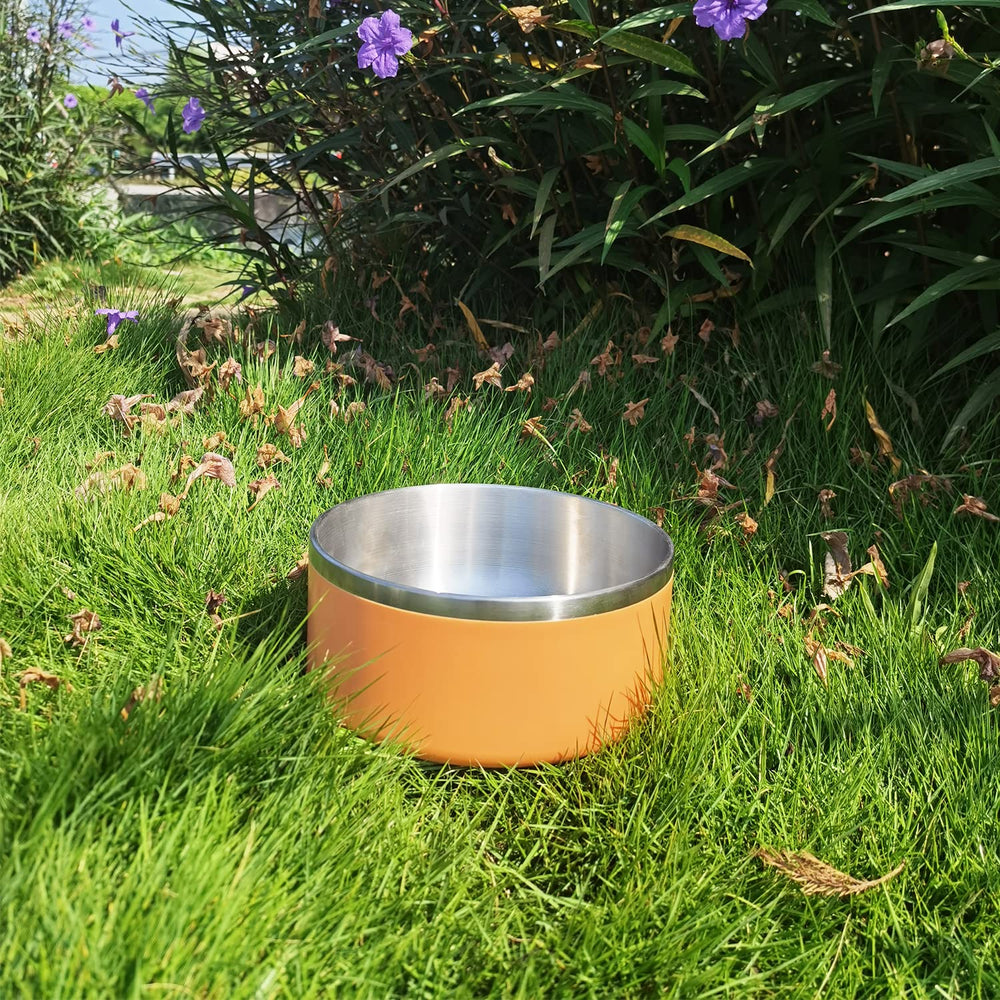 LIHONG easy-clean polished surface dog bowl ready for no-hassle maintenance.