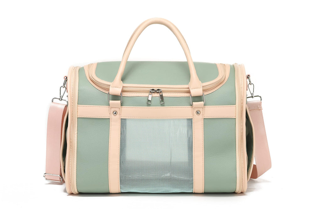Lilliella waterproof PU material keeps interiors dry and easy to wipe after outings.