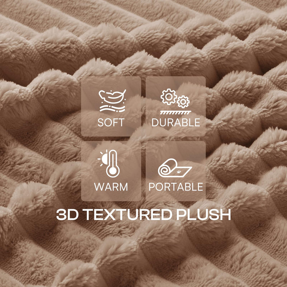 LINENLUX blanket with flannel 3D pile design for extra warmth.