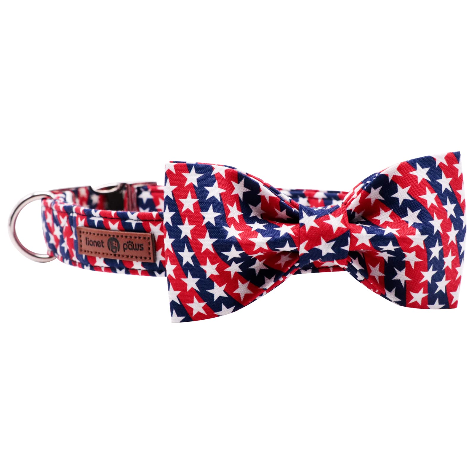 Lionet Paws collar buckle and D-rings show durability during daily wear.