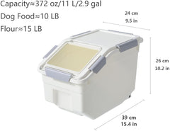 LISM oblique-door opening for easy scooping and quick access.