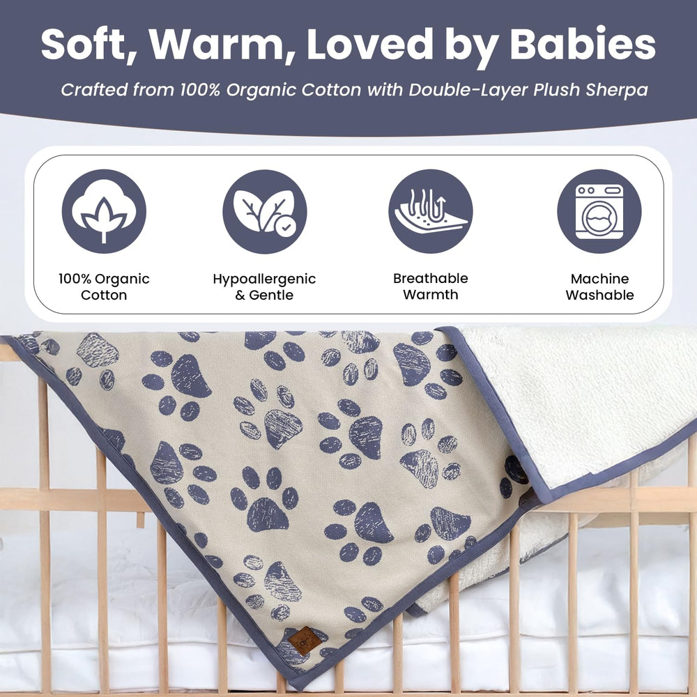 Little Dedi double-layer-sherpa blanket delivering extra warmth for pets on chilly days.