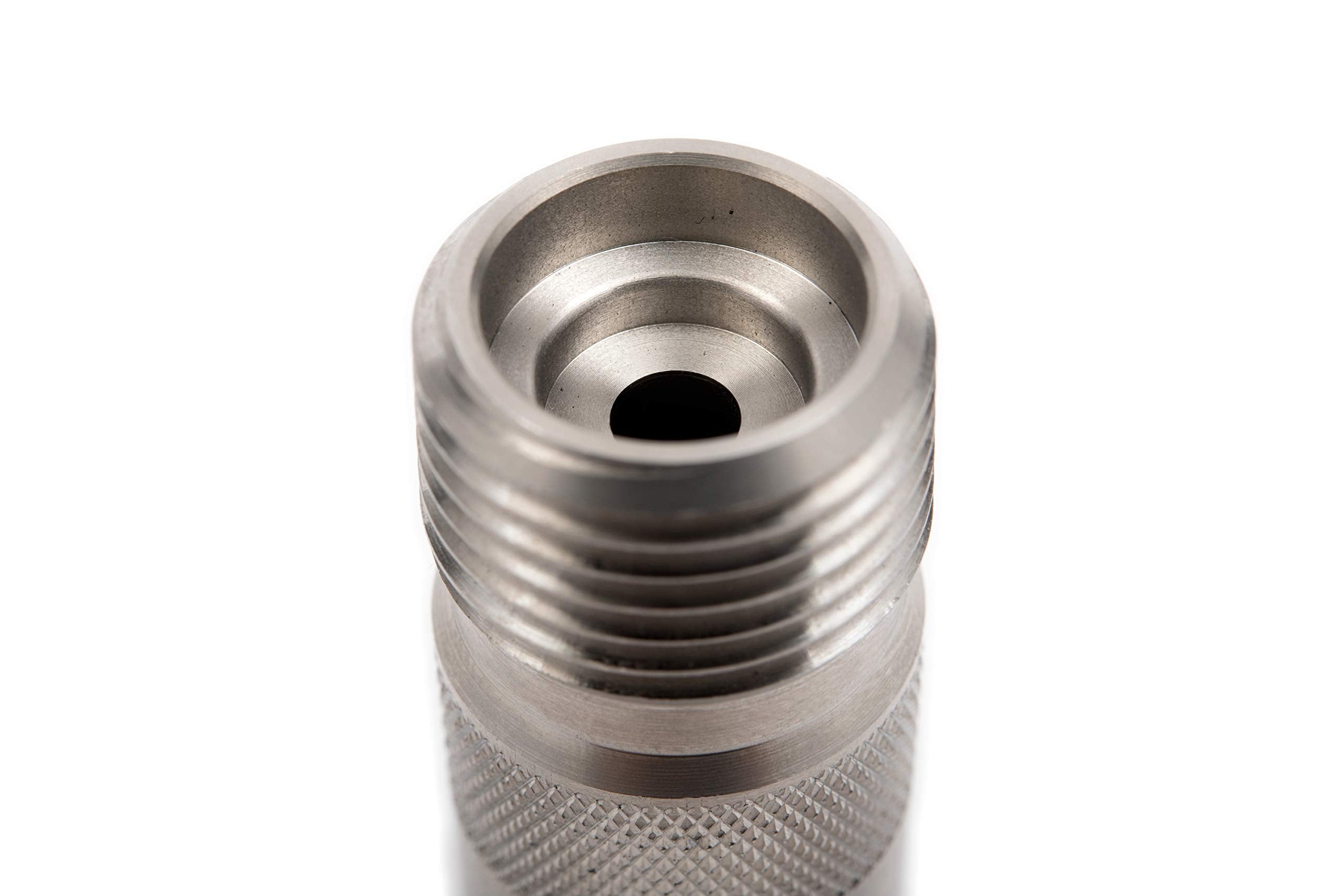 Lixit L-70 adjustable flow dial enables customizable water rate.