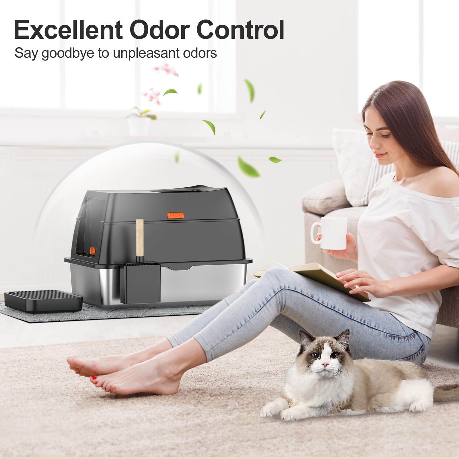 Lobeve footboard design supports seniors or short-legged cats during box visits.