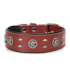 LOIIHEII premium leather dog collar closeup leather reveals natural texture and softness.