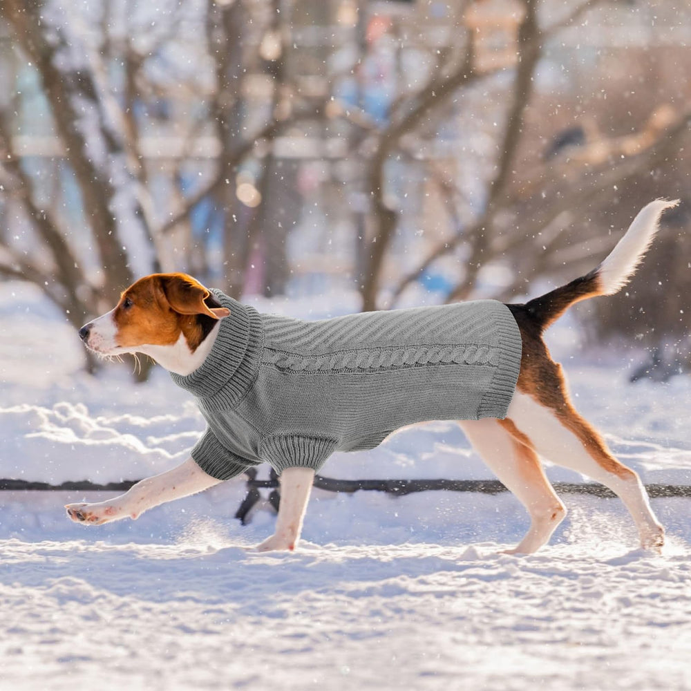 Lonepetu 3XL grey knitted fabric delivers cozy warmth.
