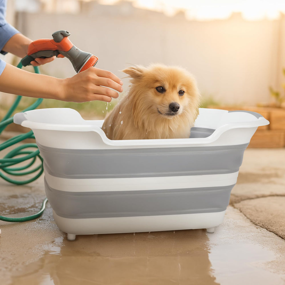 Lonepetu portable pet bath for puppies and cats fits in car trunks.
