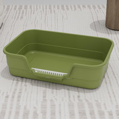 LoopTime Extea large cat litter box with low entry for easy access by kittens and seniors.