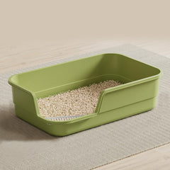 LoopTime extra large litter box green front view with low-entry for easy access