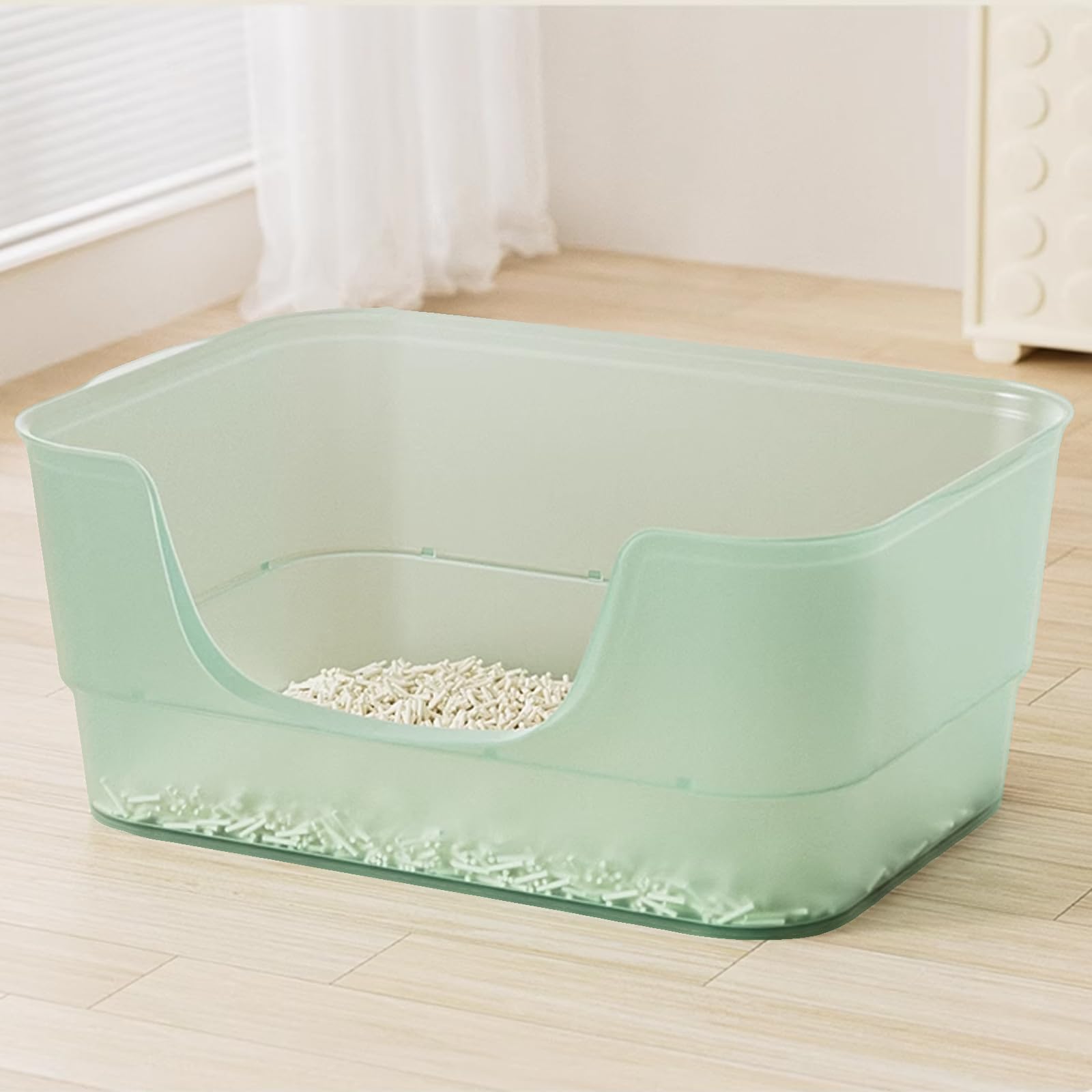 LoopTime extra large litter box with high sides reduces scatter for tidy floors.