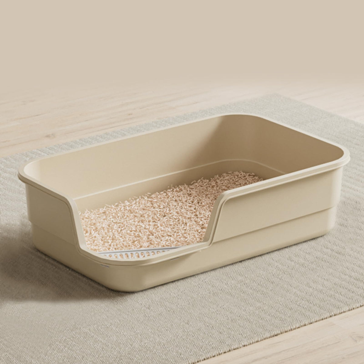 LoopTime extra-large litter box with low entry for easy access and independence