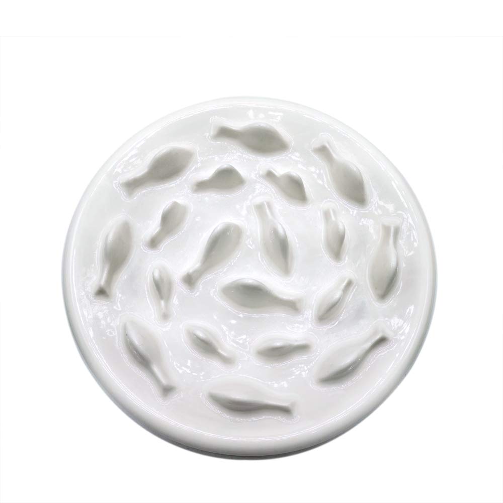 Lorde slow-feeder-cat-bowl-diameter-8-7-inch demonstrates stable, cat-friendly size.