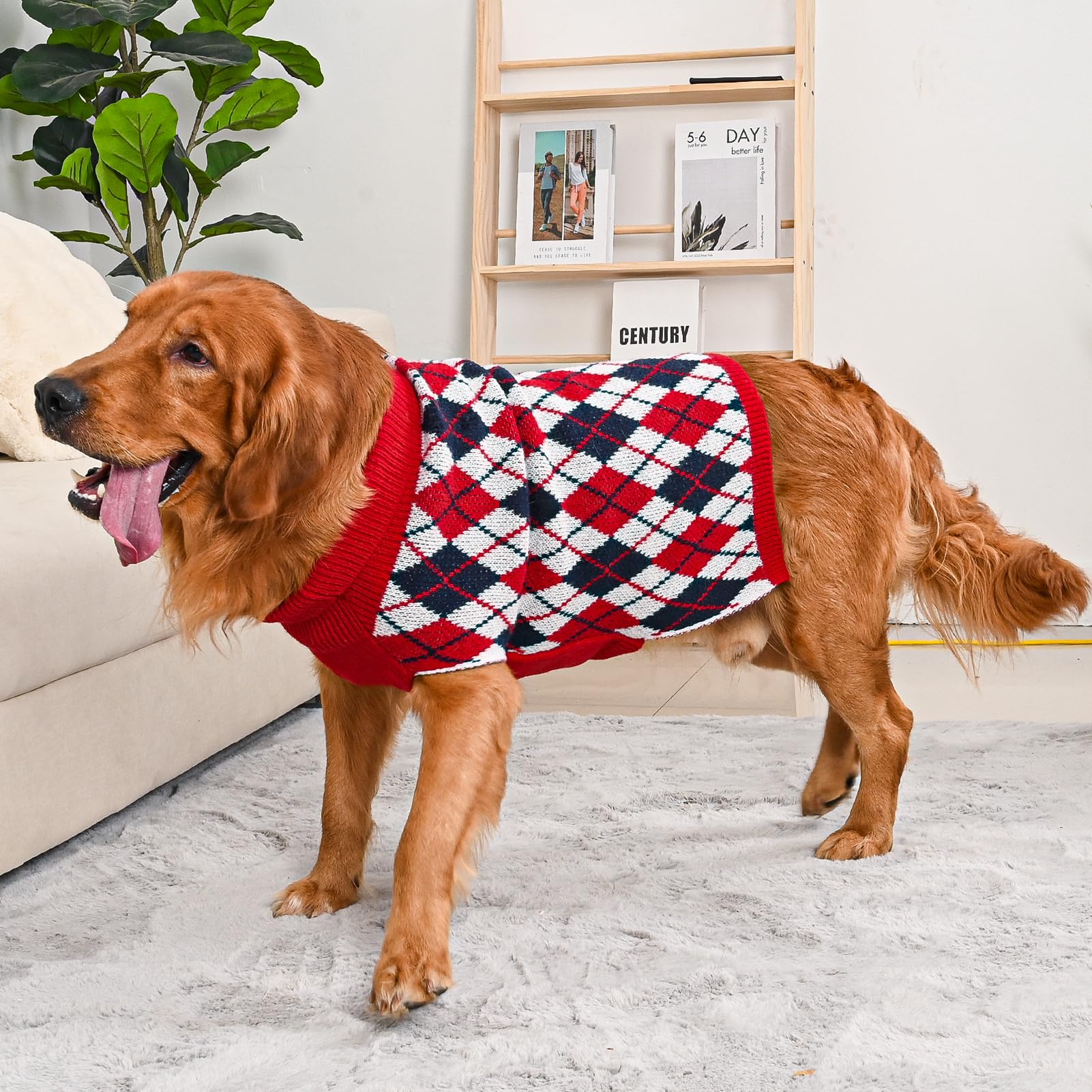 Lorehelina stitching detail emphasizes sturdy seams for long lasting winter wear