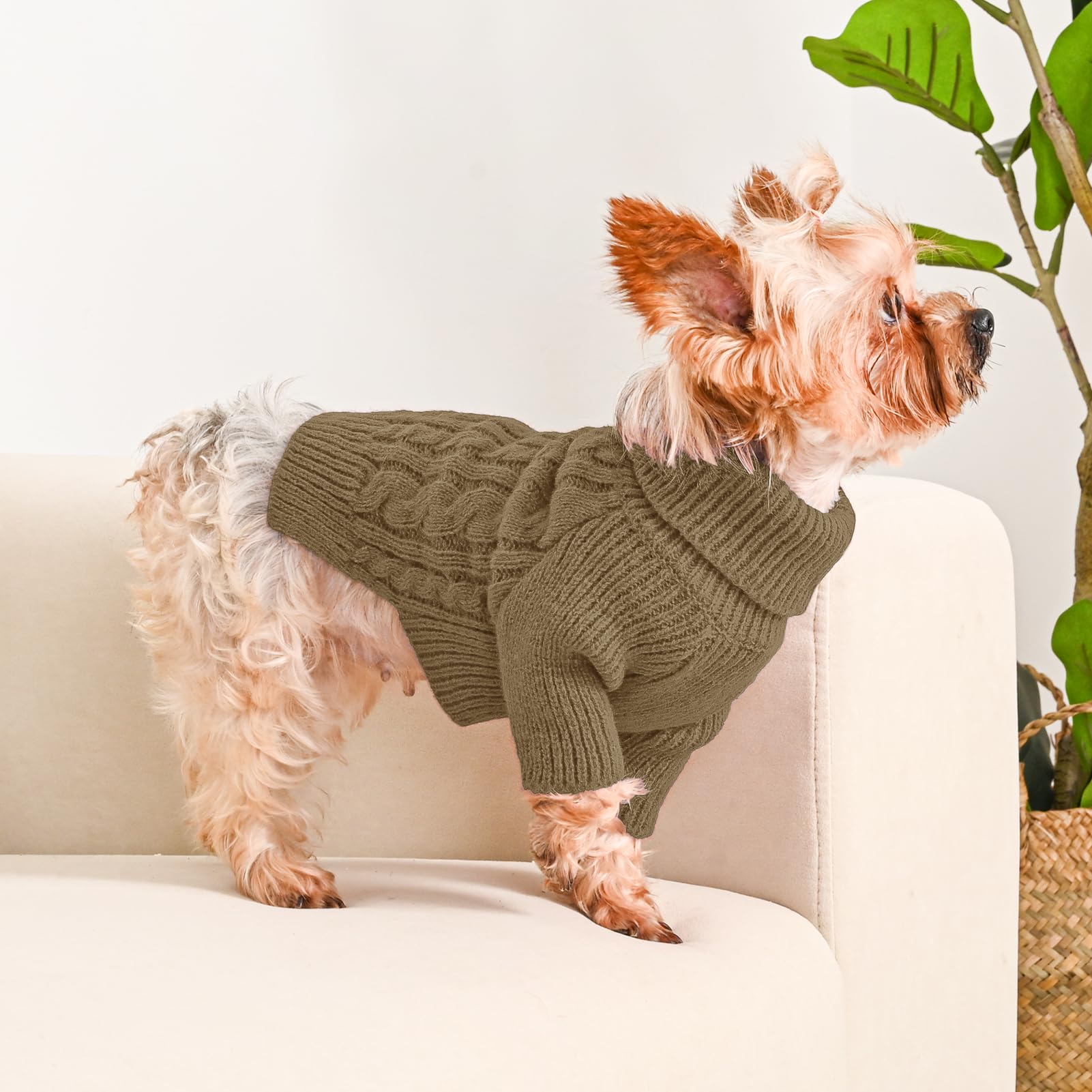 Lorehelina warm-stretch-brown emphasizes flexible fit and comfort
