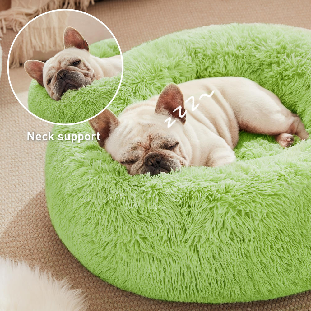 Love's cabin cat bed waterproof bottom helps protect floors during naps.