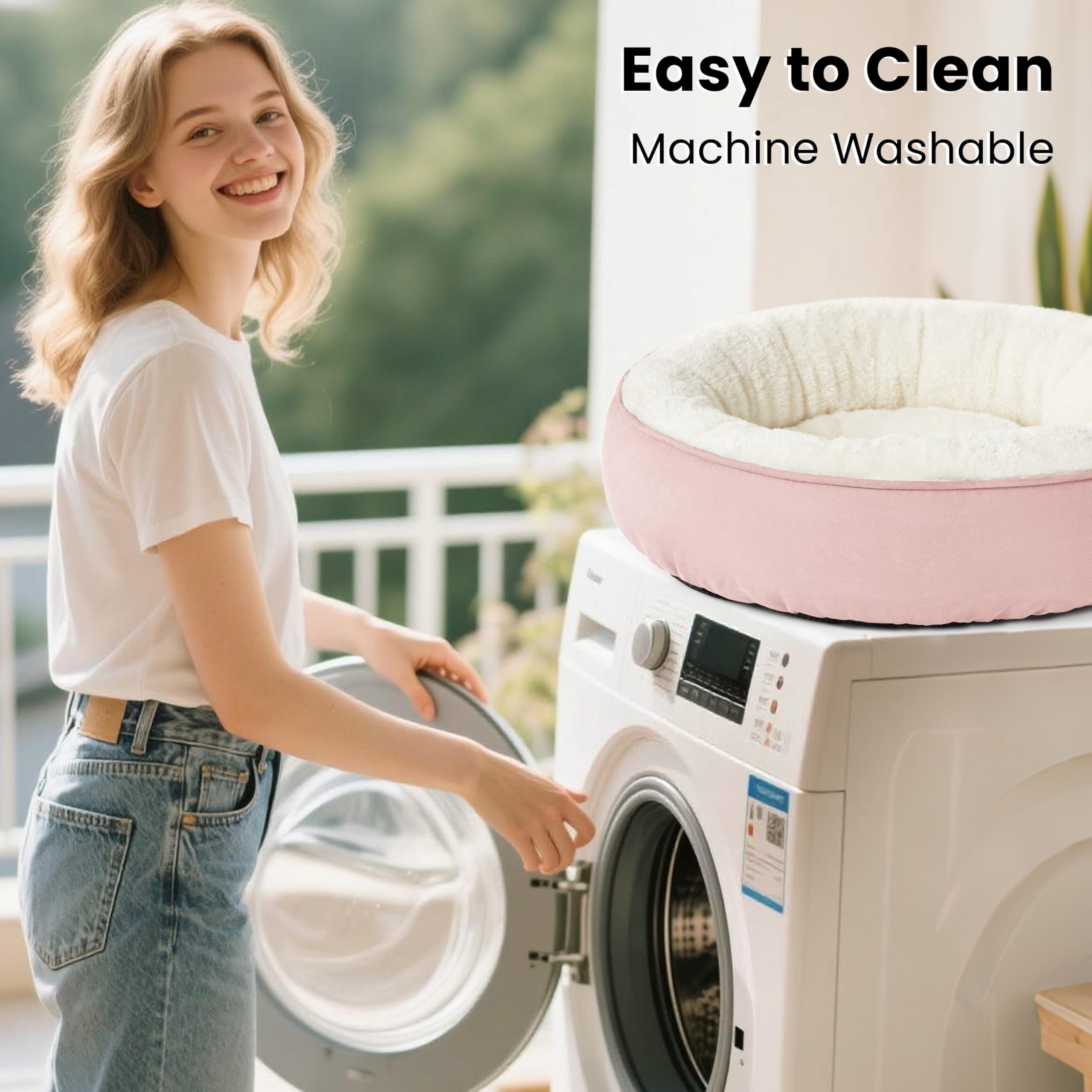 Love's cabin anti-slip bottom helps keep bed in place during play.