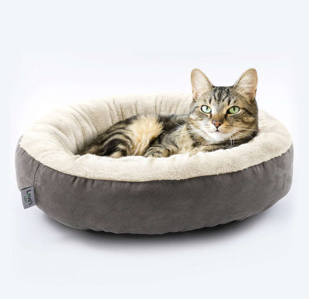 Love's cabin round-donut-bed size 20in cat dog fits cats and small dogs up to 11 lbs