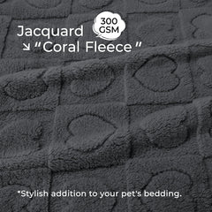 Luciphia bed-cover protecting furniture on sofa from spills and fur.