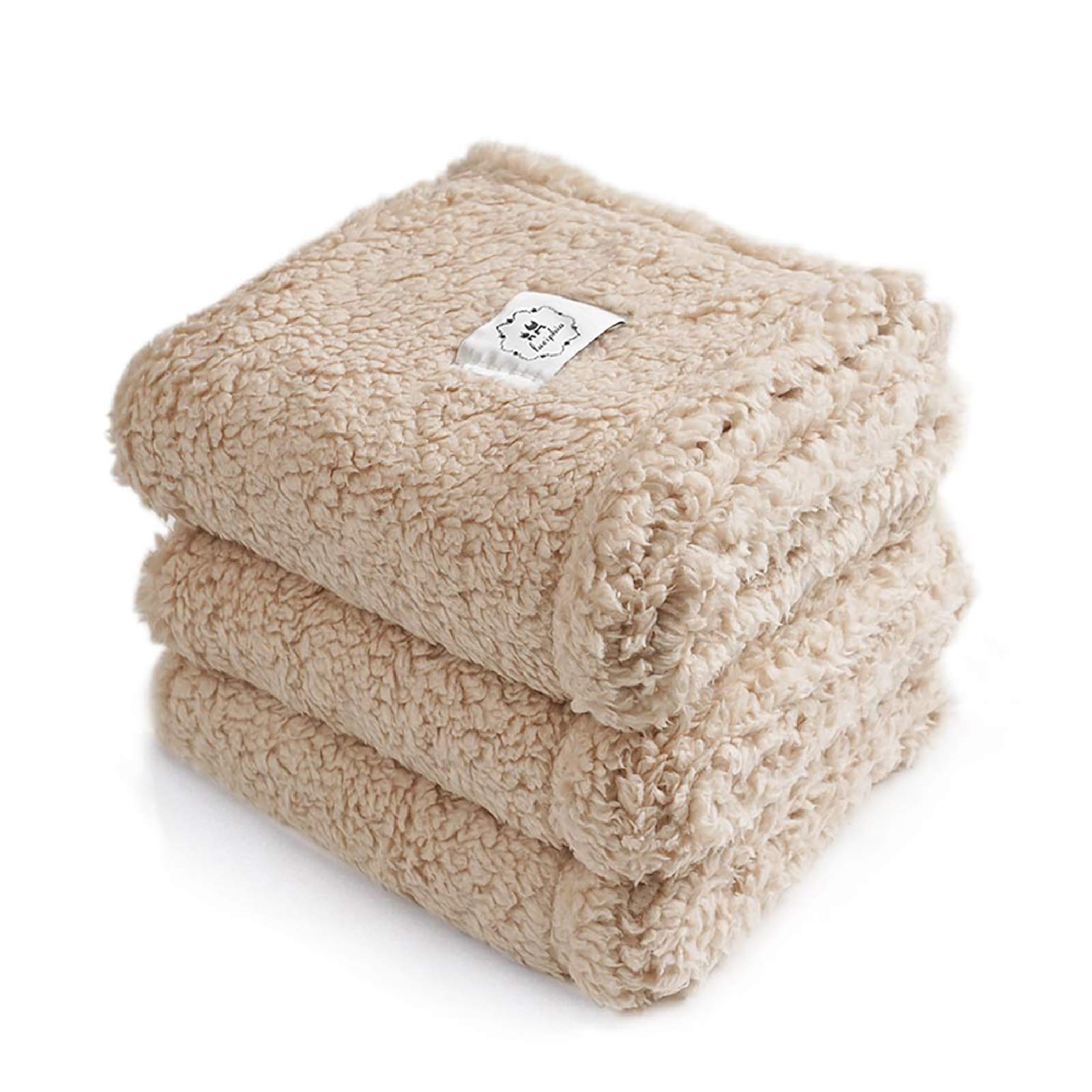 Luciphia Calming Blankets microfiber close-up highlights ultra-soft warmth for pets