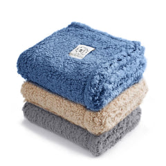 Luciphia calming dog blanket ultra-soft sherpa texture for cozy naps.