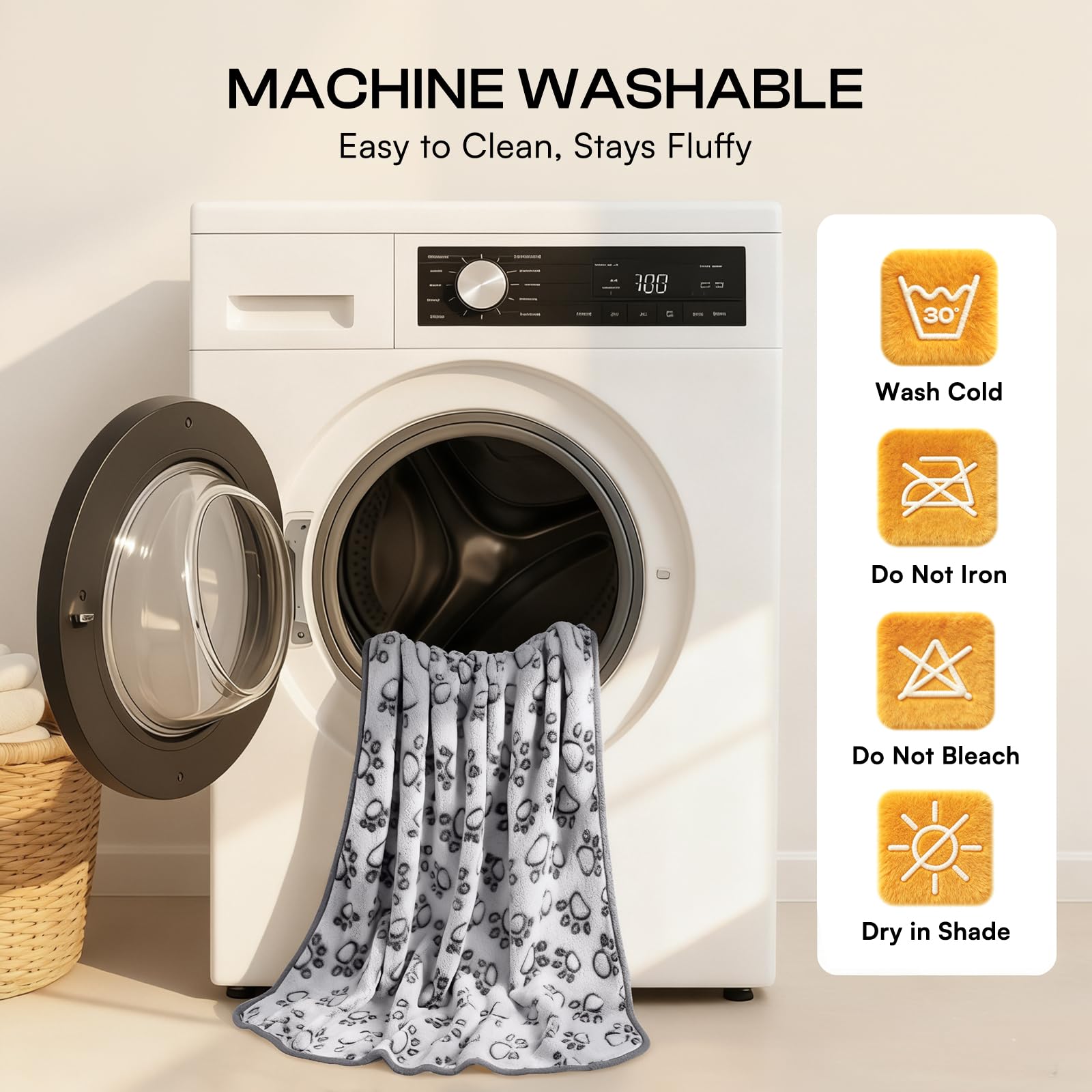 Luciphia soft fleece blanket suited for dogs and cats in gray.