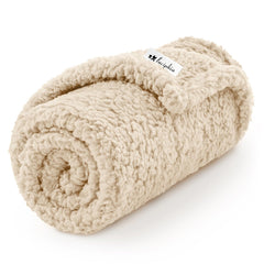Luciphia Premium Fleece Pet Blanket soft-sherpa texture for cozy warmth.