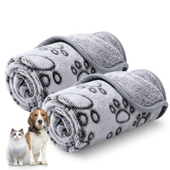 Luciphia premium soft dog blanket paw-print close-up in gray for warmth.