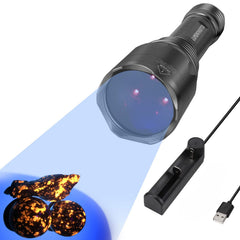 LUMENSHOOTER S3 365nm LEDs illuminate fluorescence for easier area lighting and stain spotting