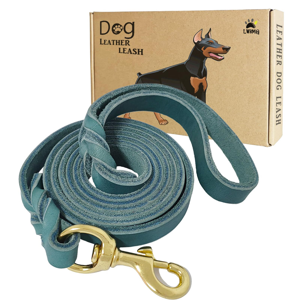 LWBMG leash Italian leather closeup highlights premium material for durable daily walks.