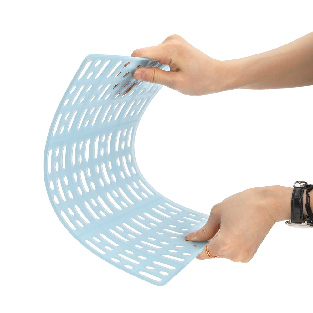 Lyellfe hole-design bottom helps poop drop for easy cleaning.