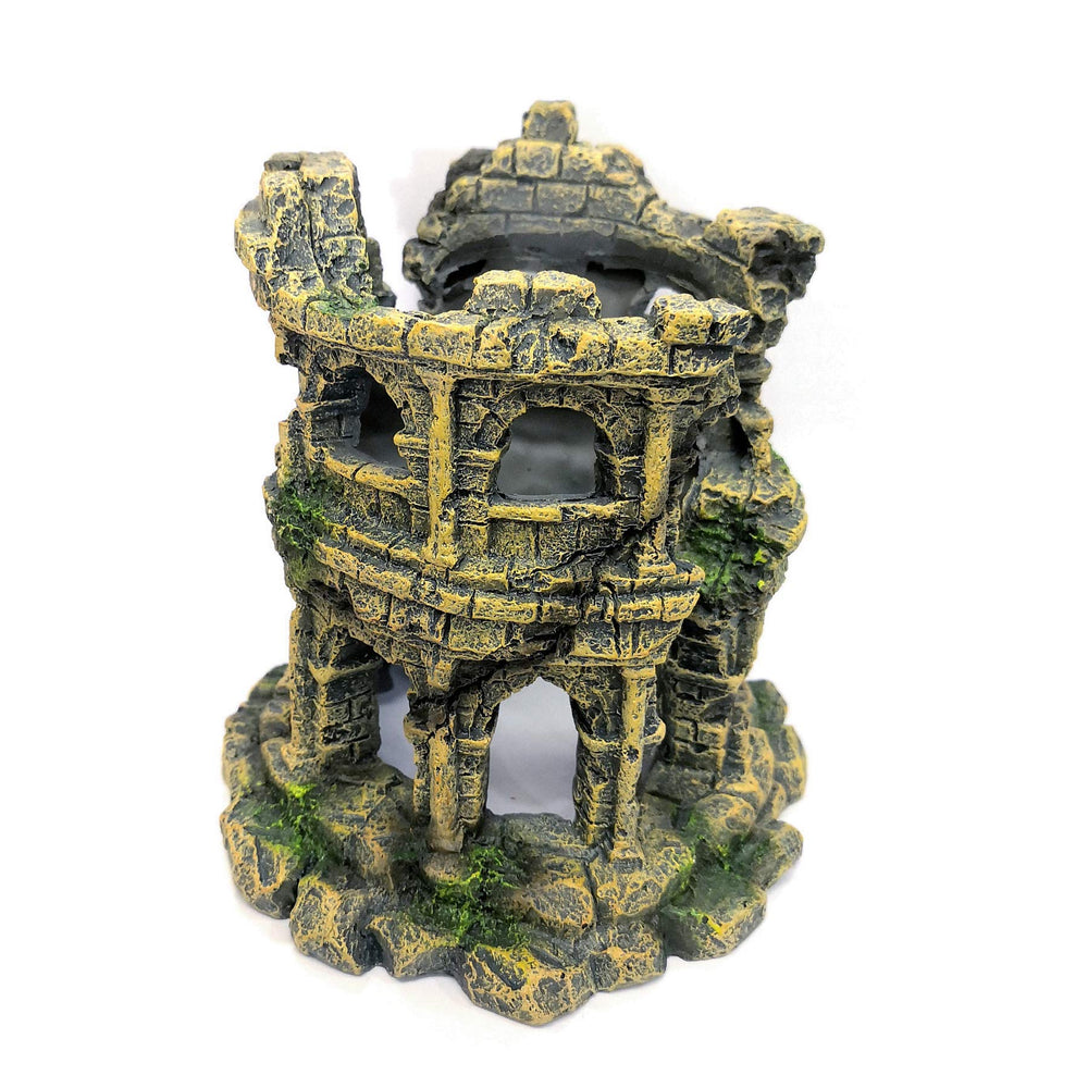 M2cbridge aquarium-submarine-scene invites natural hiding places for bettas and small fish.