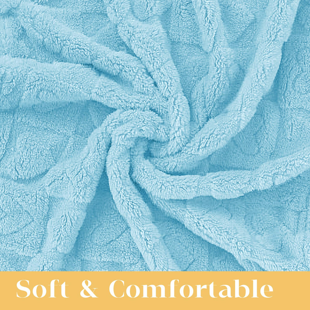 MACEVIA fluffy fleece dog blanket with soft texture ideal for puppy naps.