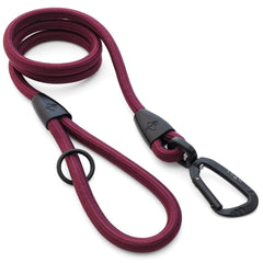 MADE TO ROAM Everyday Leash features aviation aluminum carabiner for quick one-handed clipping
