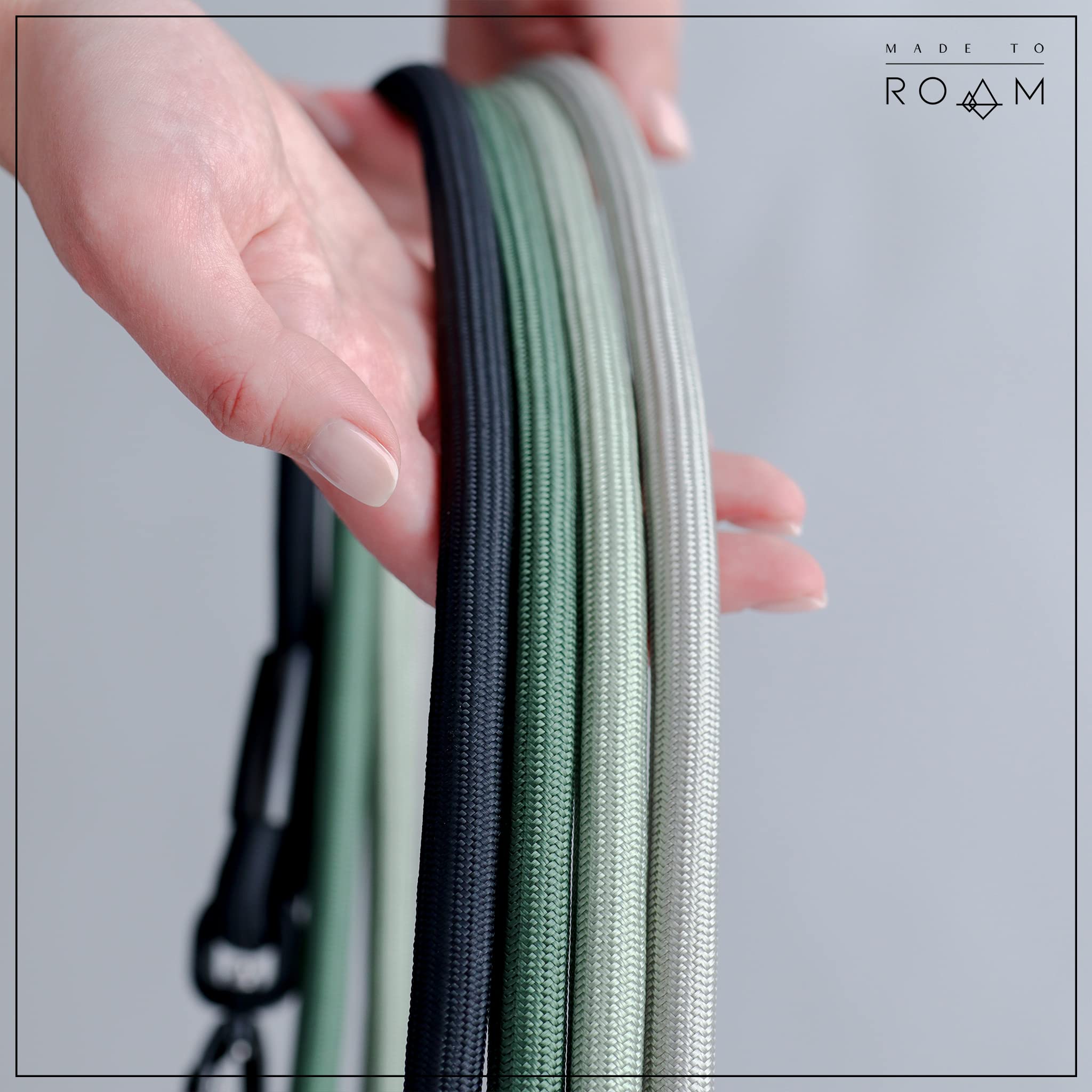 MADE TO ROAM Premium Everyday Leash O-ring facilitates quick errands