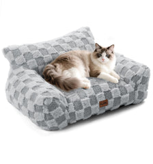 MADE 4 PETS cat bed close-up shows cozy checkered faux fur for lounging.