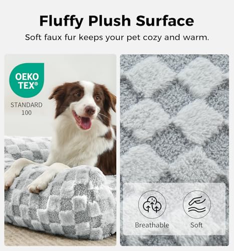 MADE 4 PETS cat bed high-density foam supports neck and joints during rest.