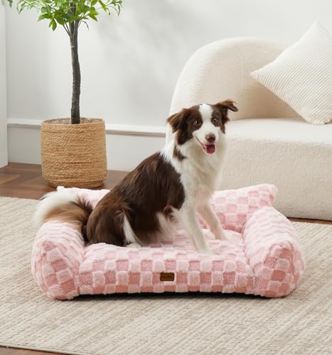 MADE 4 PETS checkered faux fur cat-dog sofa highlights stylish warmth