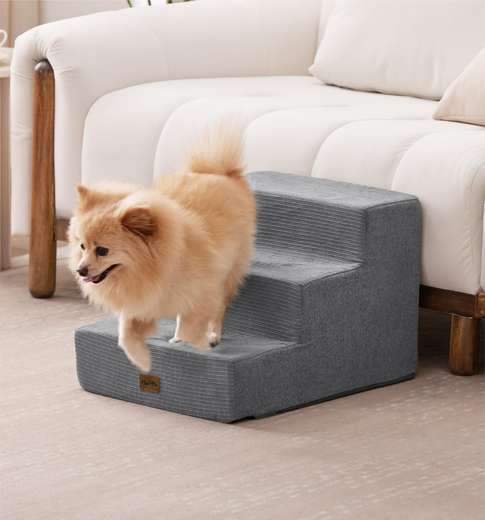 Made4Pets packaged view communicates lightweight yet sturdy construction.