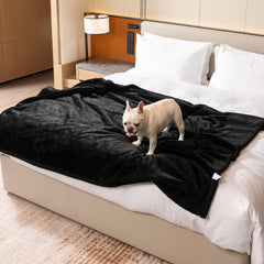 Maidewow black waterproof pet blanket close-up shows plush sherpa for cozy warmth and comfort.