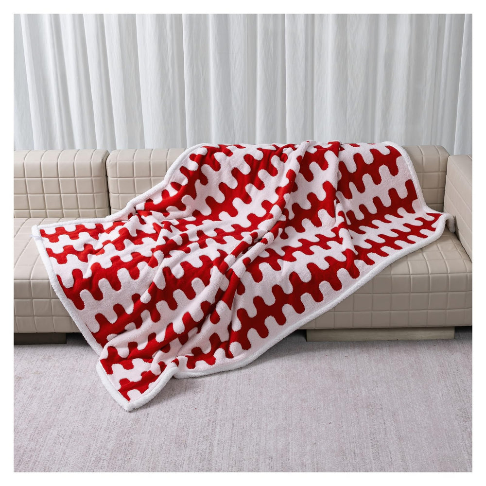 Maidewow lightweight blanket travels easily for trips and camping
