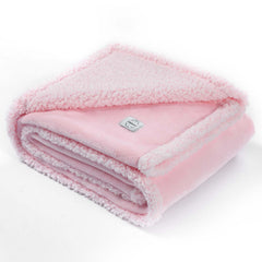 Maidewow Pink Calming Pets Blanket easy-care design for quick machine washing.