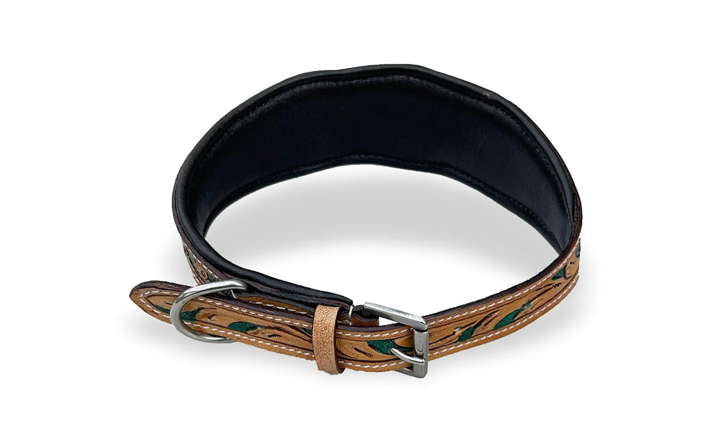 Majestic Ally rustic hunter green color variant complements outdoor adventures.