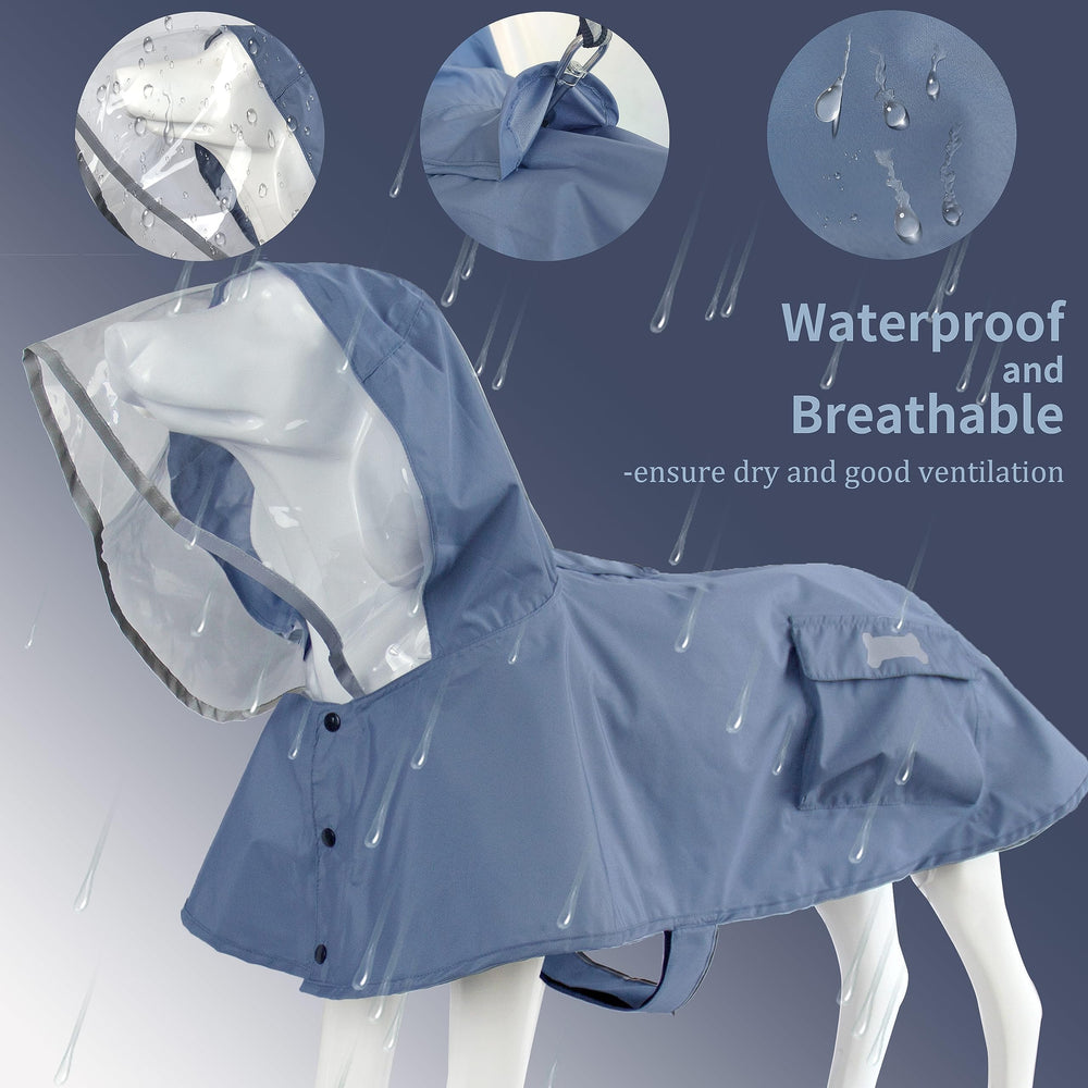 MAMORE raincoat with leg elastic offers a snug leg position during movement